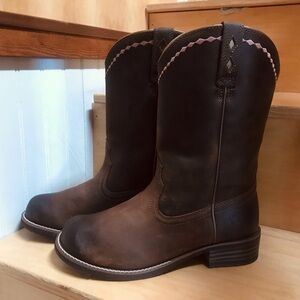 New Ariat Unbridled Roper Western Boots
